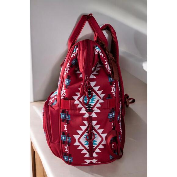 Wrangler Red Large Multi-Use Backpack or Baby Travel Bag *Brand NEW in Box* - Picture 2 of 7